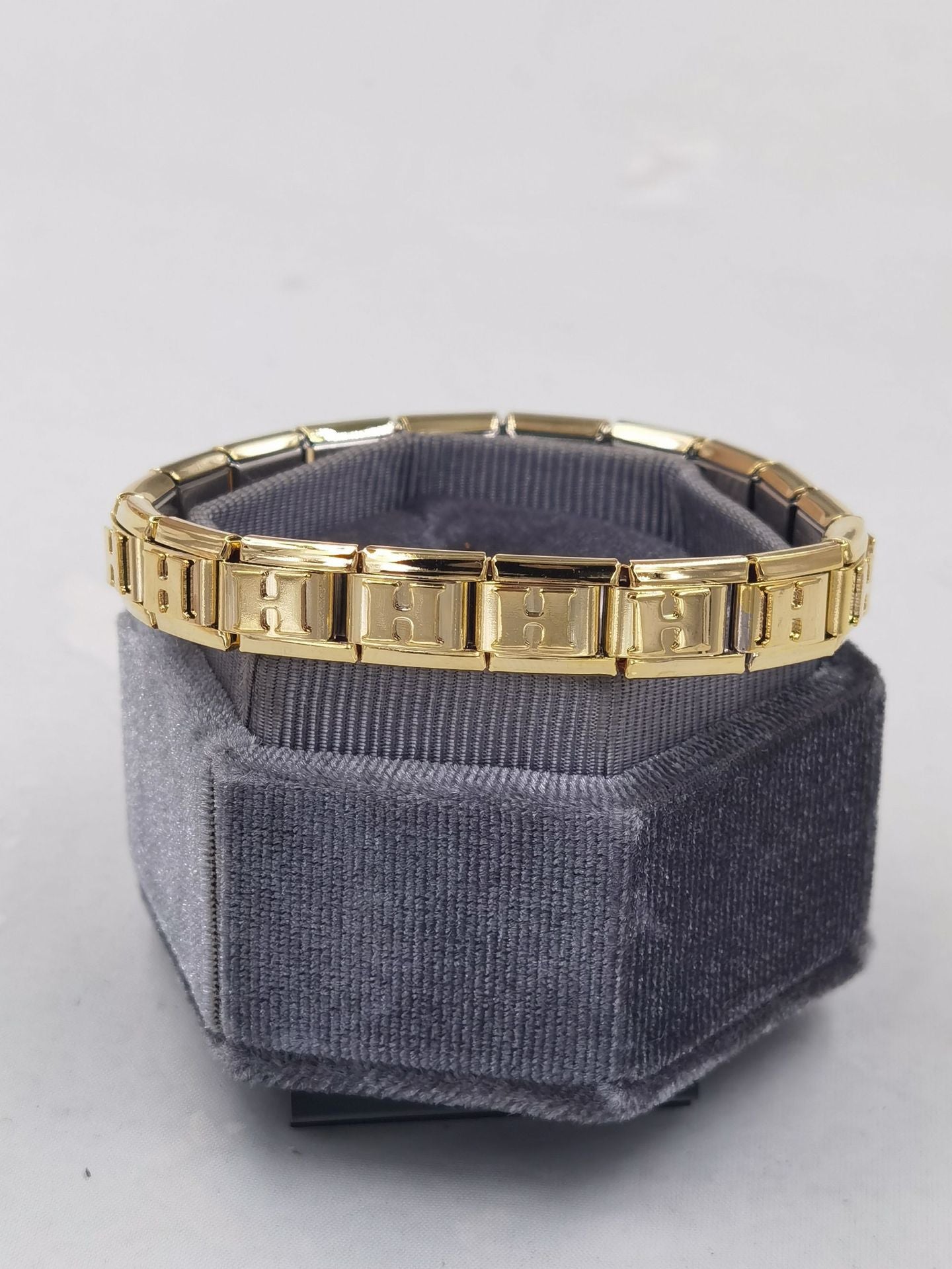 Wholesale Italian Charm Bracelet DIY with Free Matching of Stainless Steel Bracelet Accessories Charms